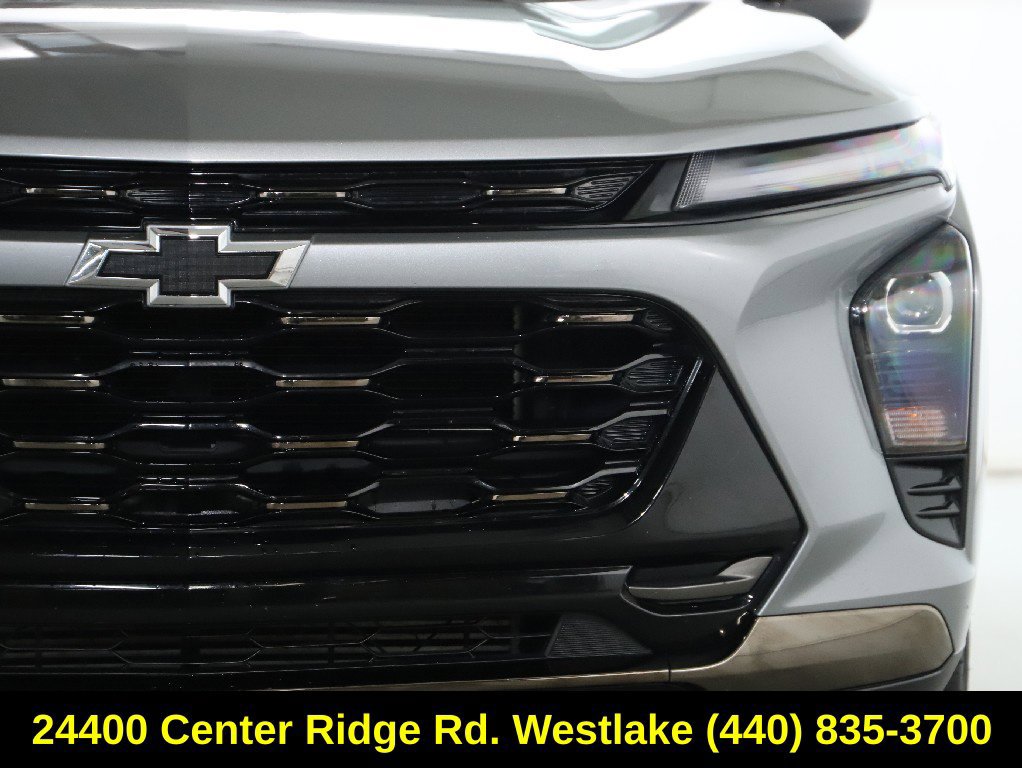 Used 2024 Chevrolet Trax ACTIV w/ Sunroof Package FWD image 8