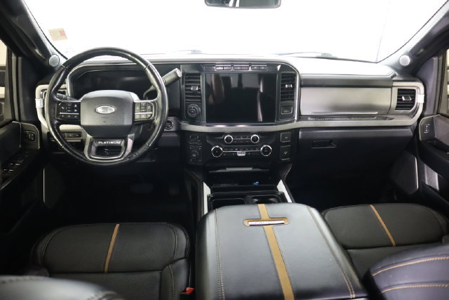 Used 2024 Ford F250 Platinum w/ FX4 Off-Road Package AWD/4WD image 34