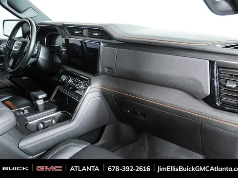 Used 2024 GMC Sierra 1500 AT4 w/ AT4 Premium Package AWD/4WD image 23
