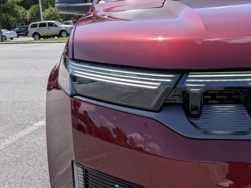 New 2026 Jeep Grand Wagoneer Limited AWD/4WD image 9