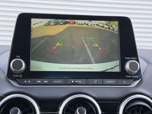 Used 2025 Nissan Sentra SV image 22