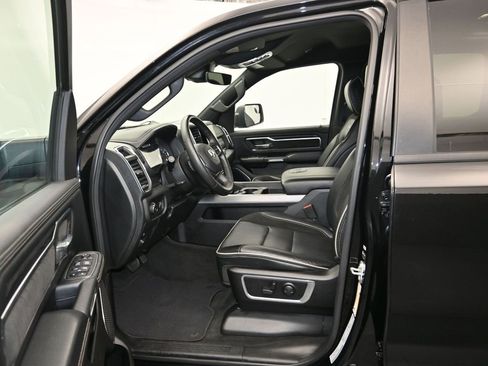 Used 2024 RAM 1500 Laramie image 13