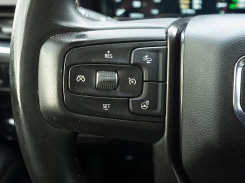 Used 2023 GMC Yukon AT4 w/ Technology Package image 17