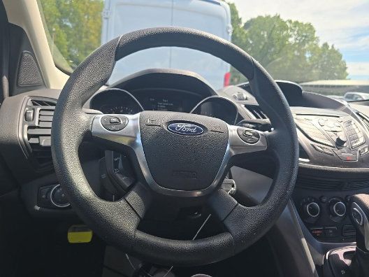 Used 2016 Ford Escape SE AWD/4WD image 6