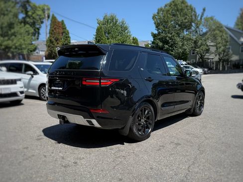 Used 2020 Land Rover Discovery Landmark AWD/4WD image 8