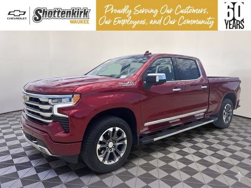 Used 2025 Chevrolet Silverado 1500 High Country AWD/4WD image 1
