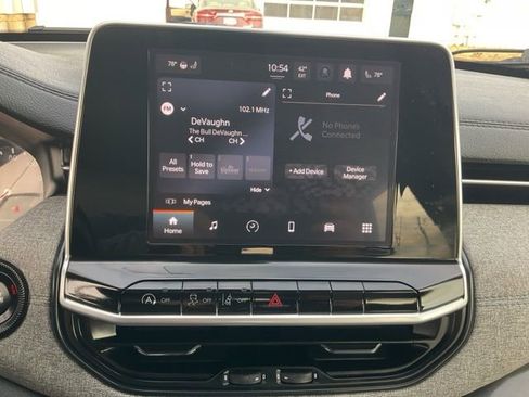 Used 2022 Jeep Compass Latitude w/ Convenience Group image 15