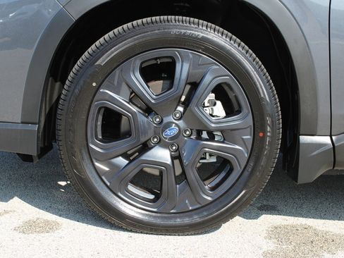 Used 2025 Subaru Ascent Bronze Edition w/ Onyx Package image 32