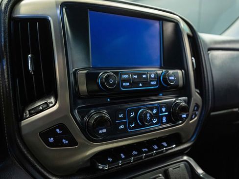 Used 2019 GMC Sierra 3500 Denali w/ Duramax Plus Package image 14