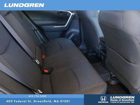 Used 2019 Toyota RAV4 LE w/ All Weather Liner Package AWD/4WD image 30
