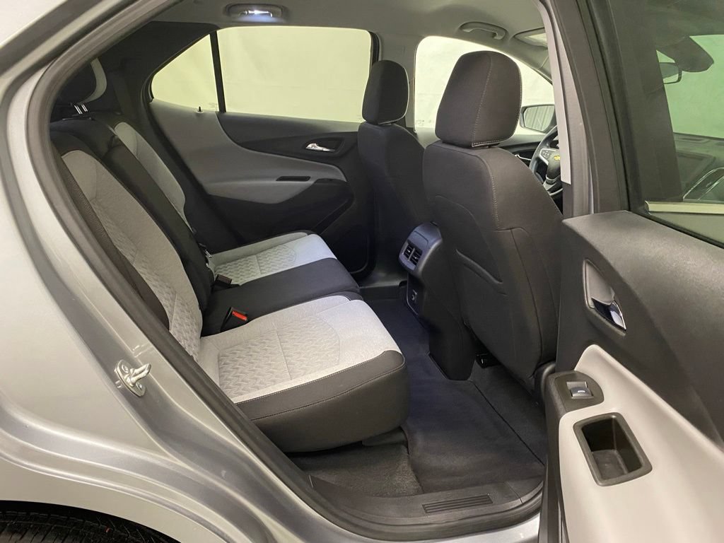 Used 2024 Chevrolet Equinox LT AWD/4WD image 17