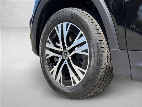 Certified 2025 Mercedes-Benz GLB 250 GLB 250 image 28