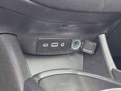 Used 2023 Chevrolet Malibu LT image 21