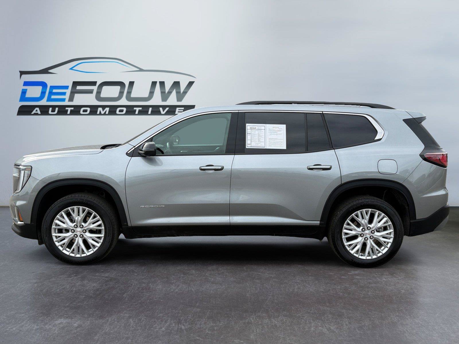 Used 2026 GMC Acadia Elevation w/ Elevation Premium Package AWD/4WD image 6