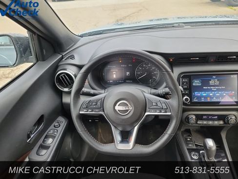 Used 2024 Nissan Kicks SR FWD image 11