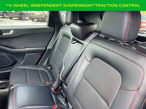 Used 2025 Ford Escape ST-Line AWD/4WD image 12