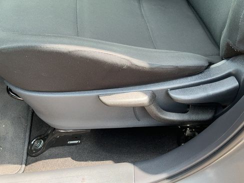 Used 2024 Nissan Kicks S FWD image 19