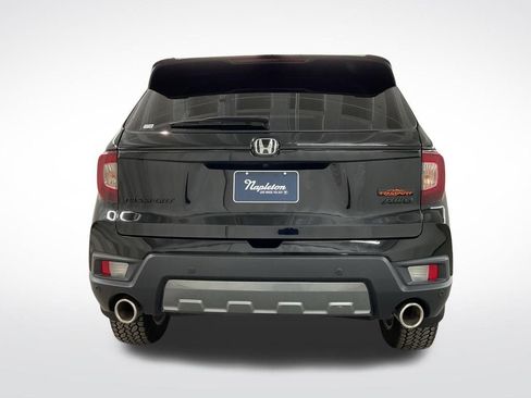 Used 2025 Honda Passport TrailSport image 22