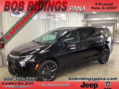 New 2027 Chrysler Pacifica Limited
