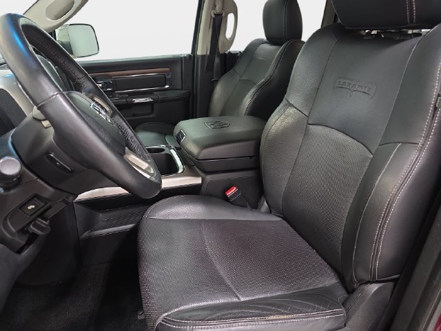 Used 2017 RAM 1500 Laramie w/ Convenience Group AWD/4WD image 13