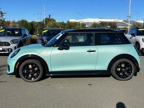 New 2026 MINI Cooper S image 2