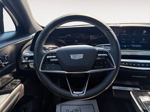 Certified 2024 Cadillac Lyriq Luxury AWD/4WD image 12