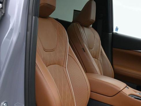 Certified 2025 INFINITI QX60 Autograph w/ Cargo Package image 8