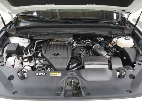 Used 2024 Lexus TX 500h AWD image 32