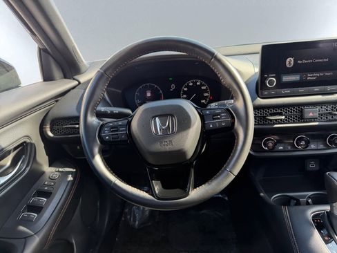 Used 2023 Honda HR-V Sport image 17