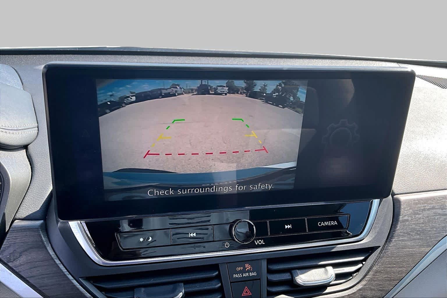 Used 2024 Nissan Altima 2.5 SV w/ SV Premium Package FWD image 27