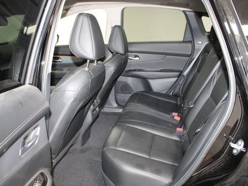 Used 2025 Nissan Murano SL AWD/4WD image 18
