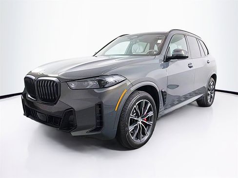Used 2026 BMW X5 xDrive40i w/ M Sport Package image 3