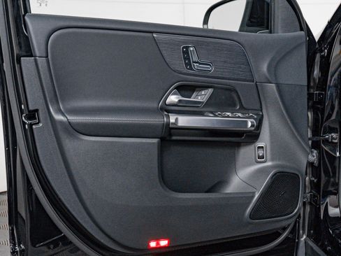 Certified 2023 Mercedes-Benz EQB 300 4MATIC w/ Exclusive Package image 20