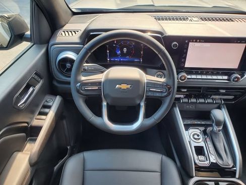 Used 2023 Chevrolet Colorado LT w/ LT Convenience Package III AWD/4WD image 18