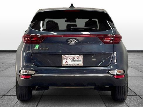 Used 2020 Kia Sportage LX image 4