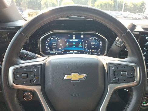 Certified 2022 Chevrolet Silverado 1500 LT AWD/4WD image 19