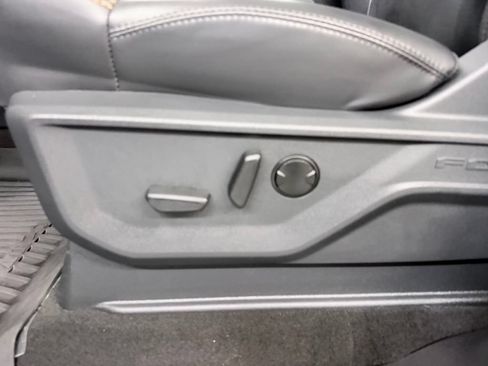 Used 2026 Ford Expedition Tremor AWD/4WD image 11
