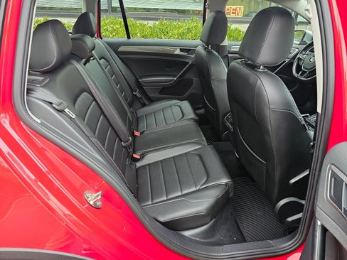 Used 2018 Volkswagen Golf Alltrack SEL AWD/4WD image 12