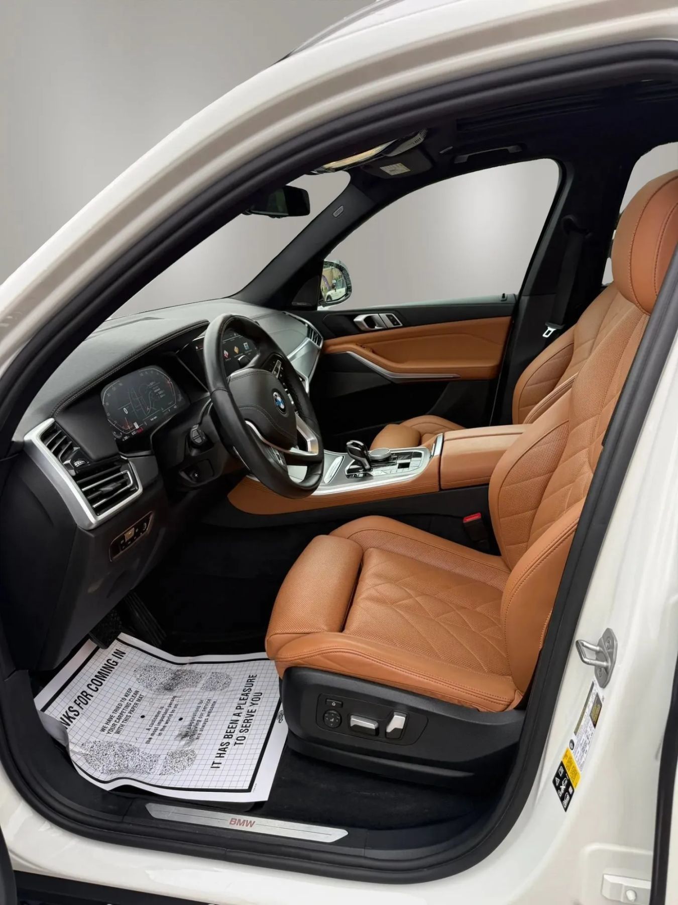 Used 2023 BMW X5 xDrive40i w/ Premium Package AWD/4WD image 21
