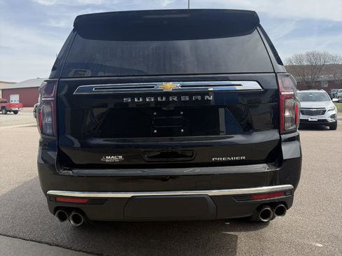 Used 2024 Chevrolet Suburban Premier w/ Premium Package 2 image 24