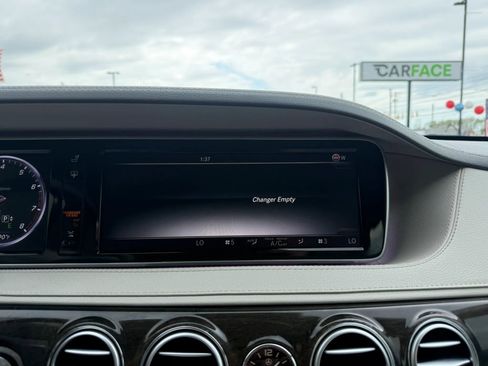Used 2015 Mercedes-Benz S 550 Sedan image 44