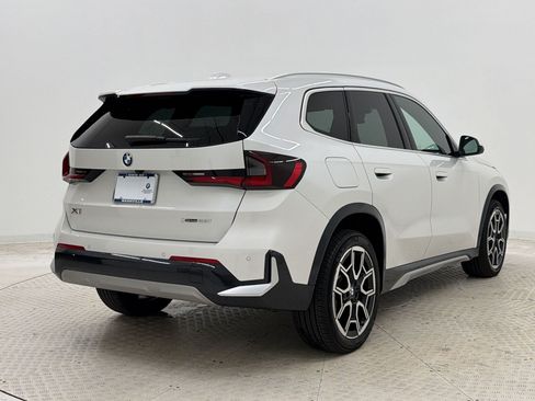 Used 2026 BMW X1 xDrive28i AWD/4WD image 9