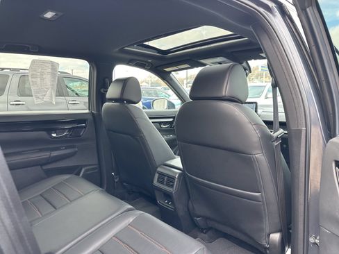 Used 2025 Honda CR-V Sport Touring image 29