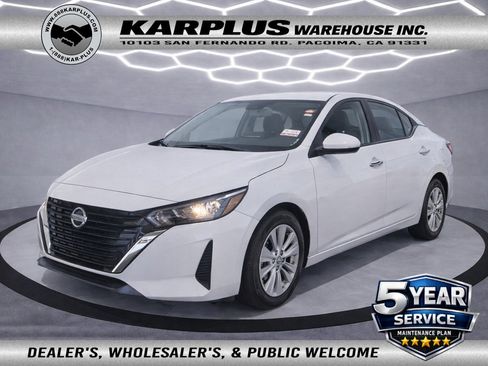 Used 2024 Nissan Sentra S image 1