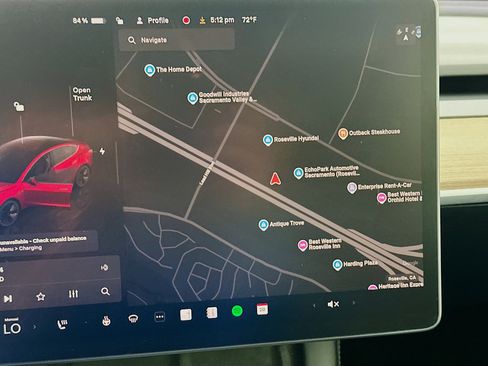 Used 2023 Tesla Model 3 Standard Range image 19