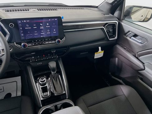 New 2026 GMC Canyon Elevation w/ Convenience Package AWD/4WD image 18