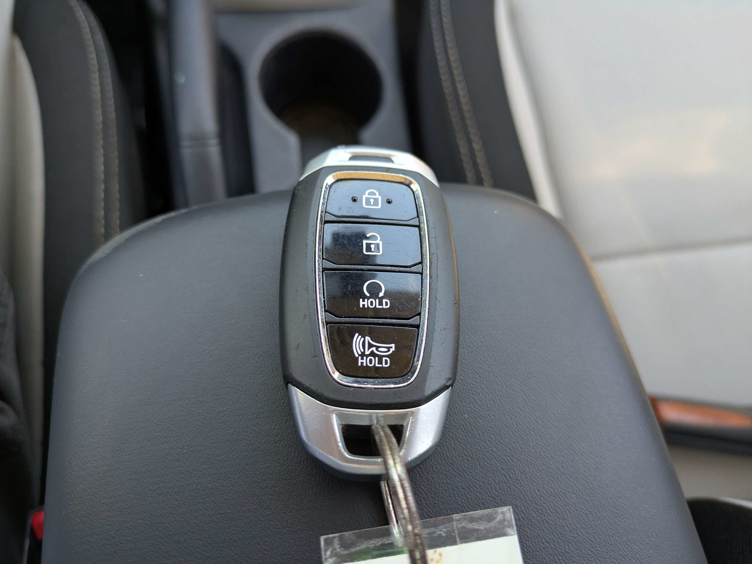 Certified 2024 Hyundai Venue SEL FWD image 28