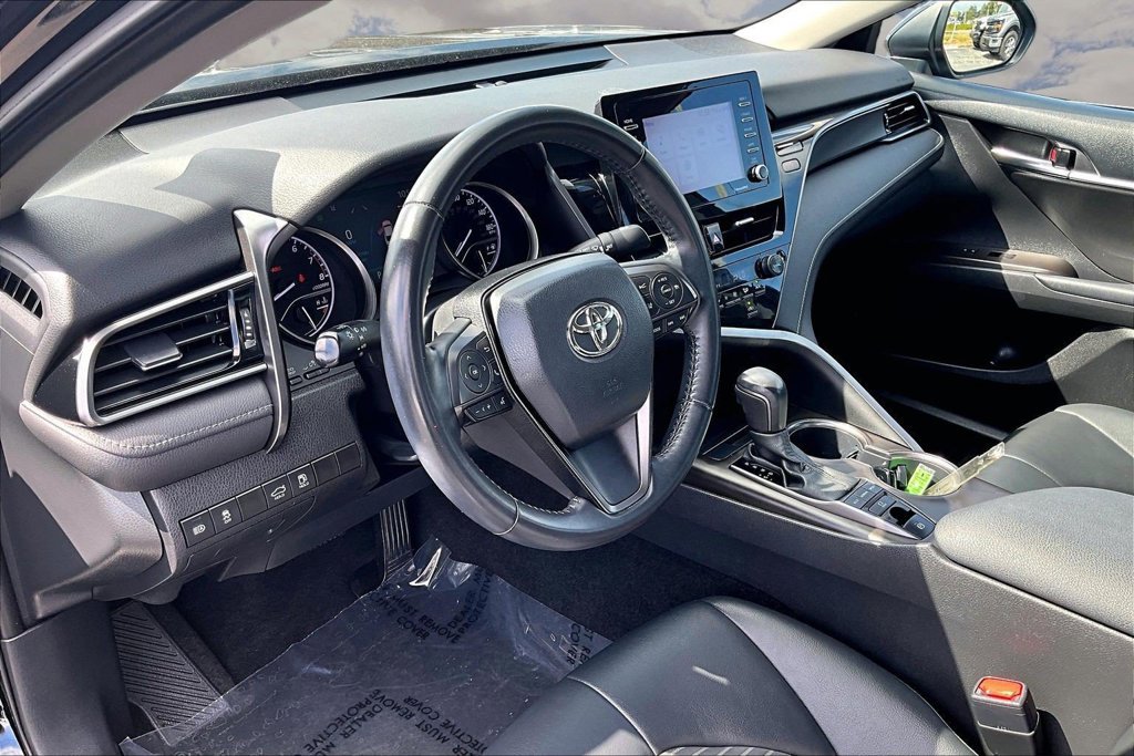 Used 2023 Toyota Camry SE w/ Convenience Package AWD/4WD image 17
