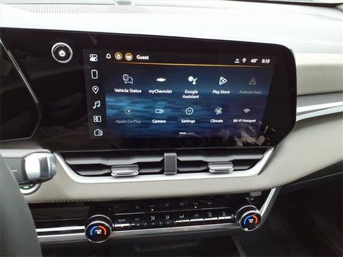 New 2026 Chevrolet Equinox LT w/ Convenience Package II image 11