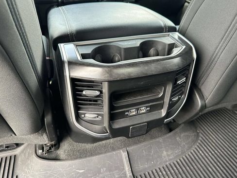 Used 2023 RAM 1500 Big Horn AWD/4WD image 14